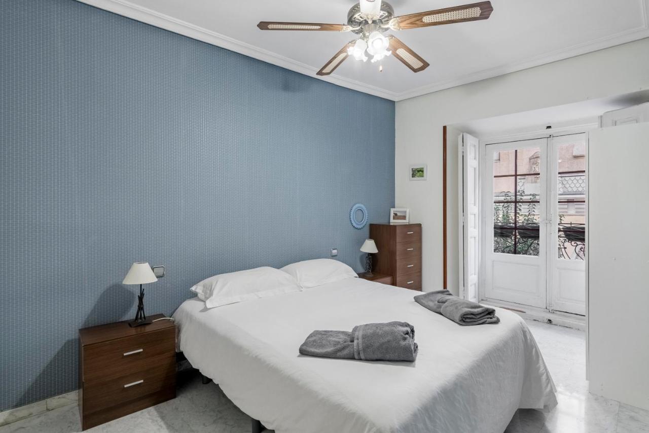Plaza Sant' Ana, Casco Historico Apartment Мадрид Екстериор снимка