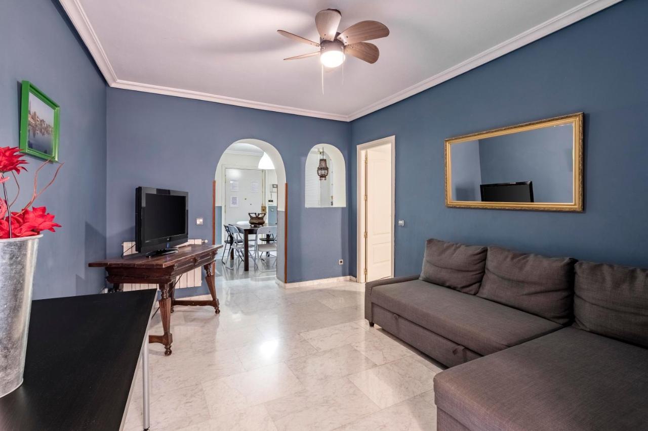Plaza Sant' Ana, Casco Historico Apartment Мадрид Екстериор снимка