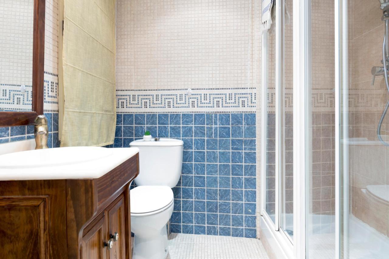 Plaza Sant' Ana, Casco Historico Apartment Мадрид Екстериор снимка